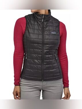 PATAGONIA Women’s Black Nano Puff Insulated Vest